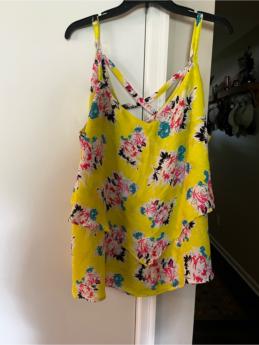 Torrid Womens Cami Chiffon Yellow Floral V-Neck Sleeveless Tank Top Plus Size 3X